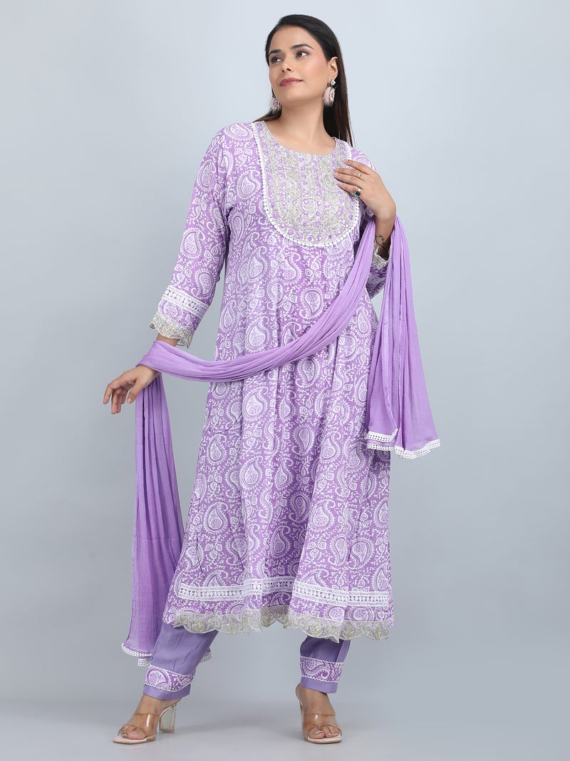 Shifory طقم كورتِي أناركالي مزخرف بالأزهار باللون الأرجواني للنساء - Image 3